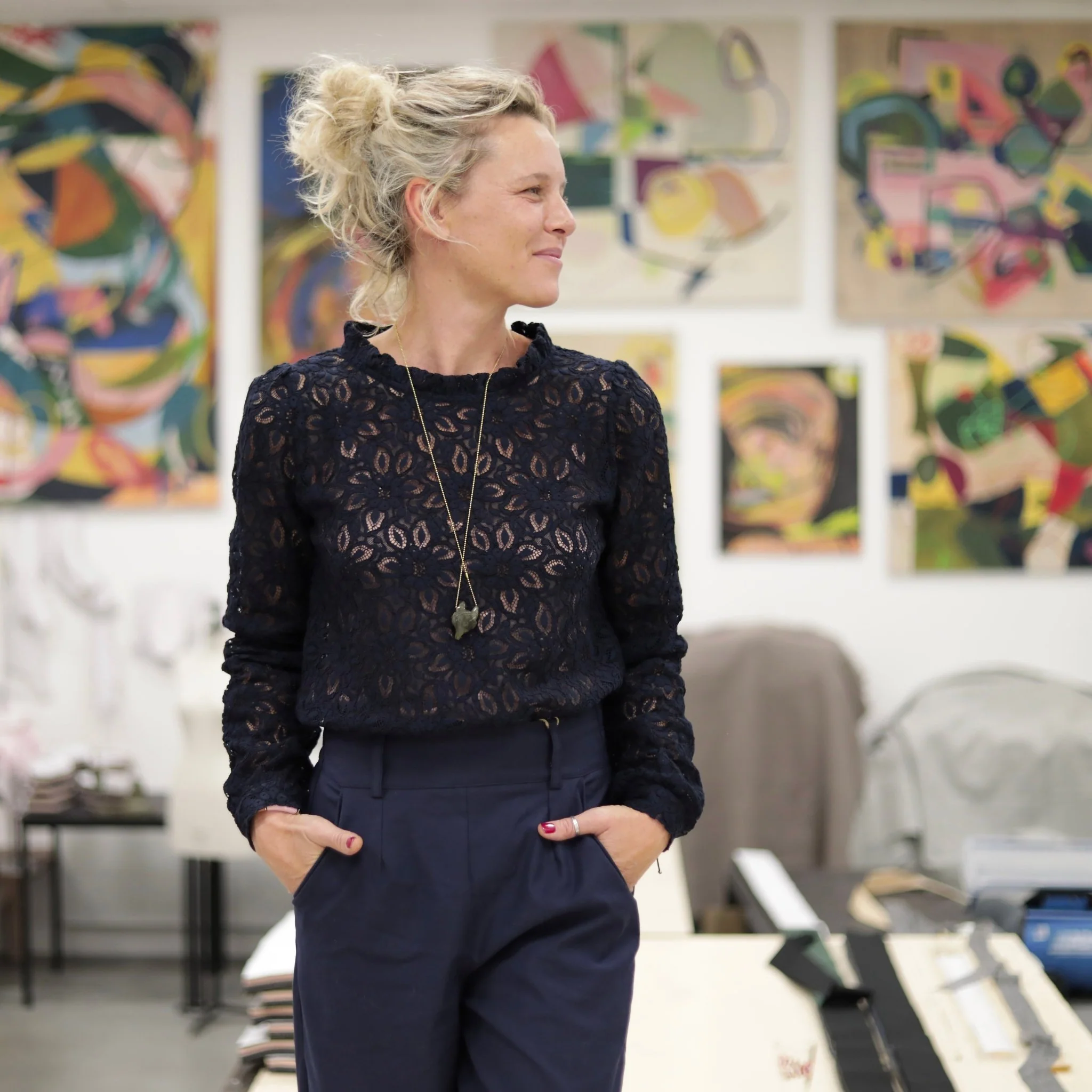 Blouse  Fantine - Dentelle bleu marine - Image 5