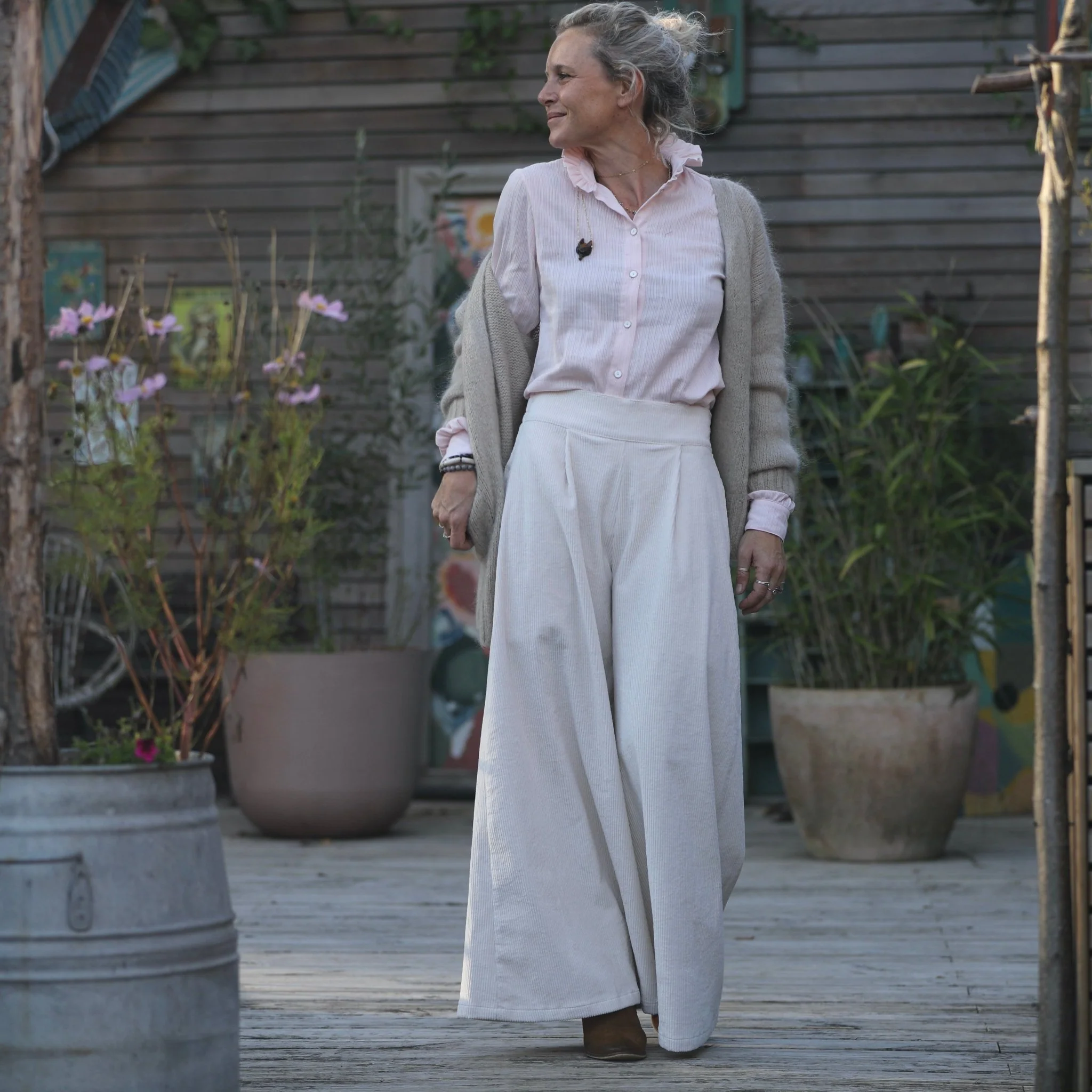 Jupe culotte Arielle en velours côtelé ivoire - Image 8