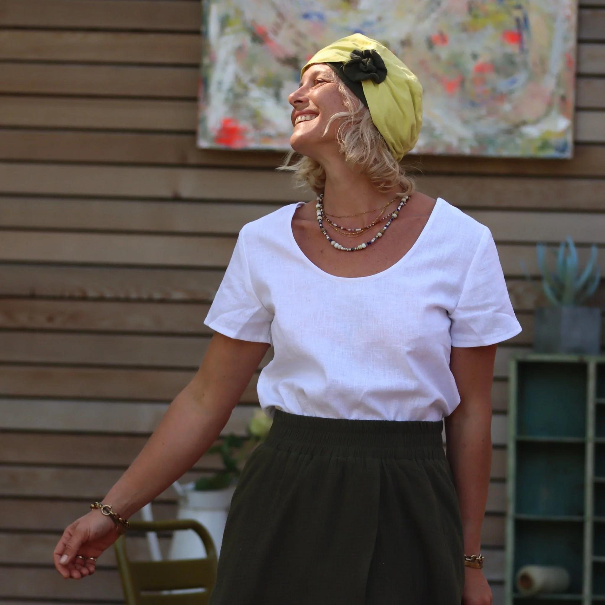 La coiffe Victoire lin jaune vif - fleur kaki - Image 6