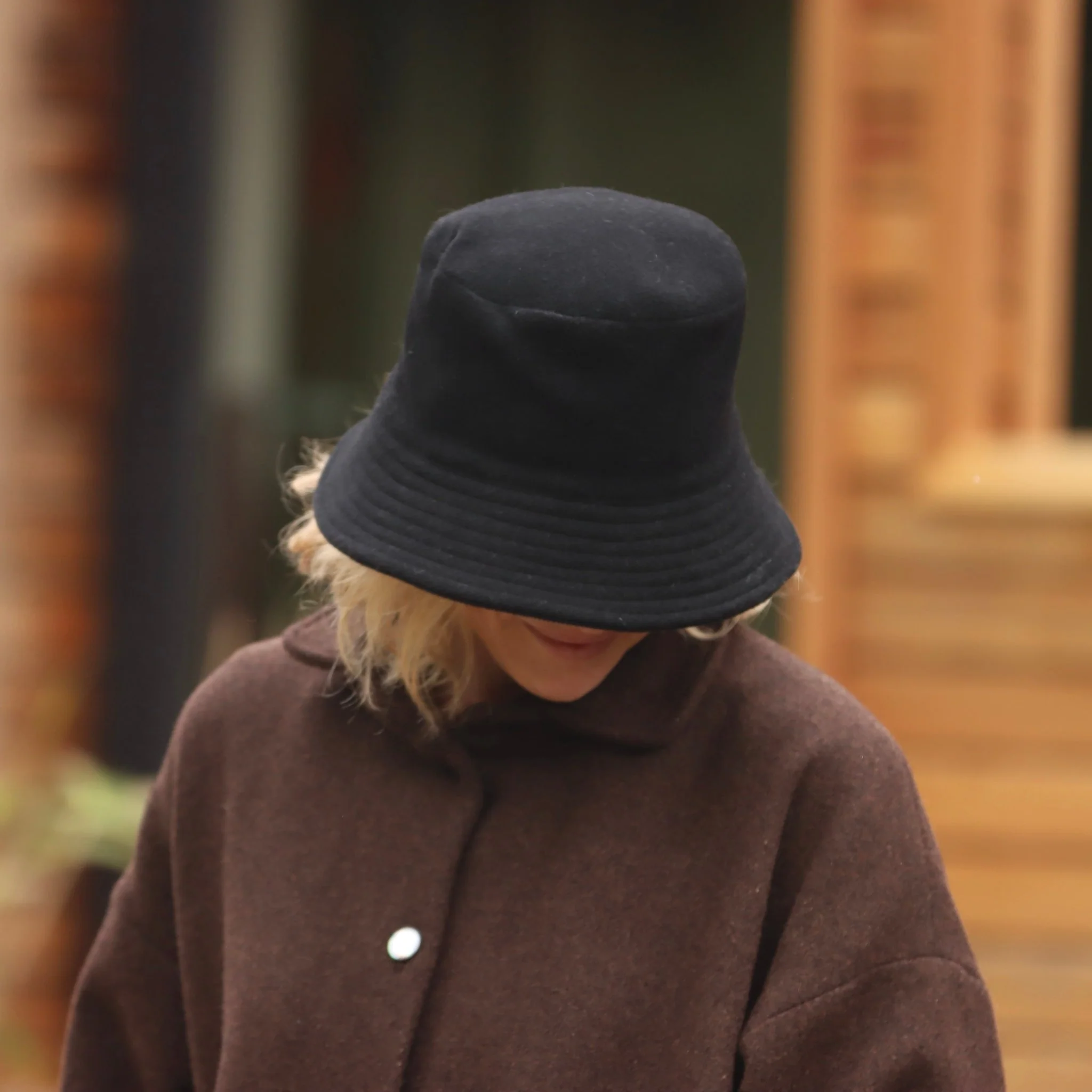 Le chapeau en lainage Sam noir - Image 3