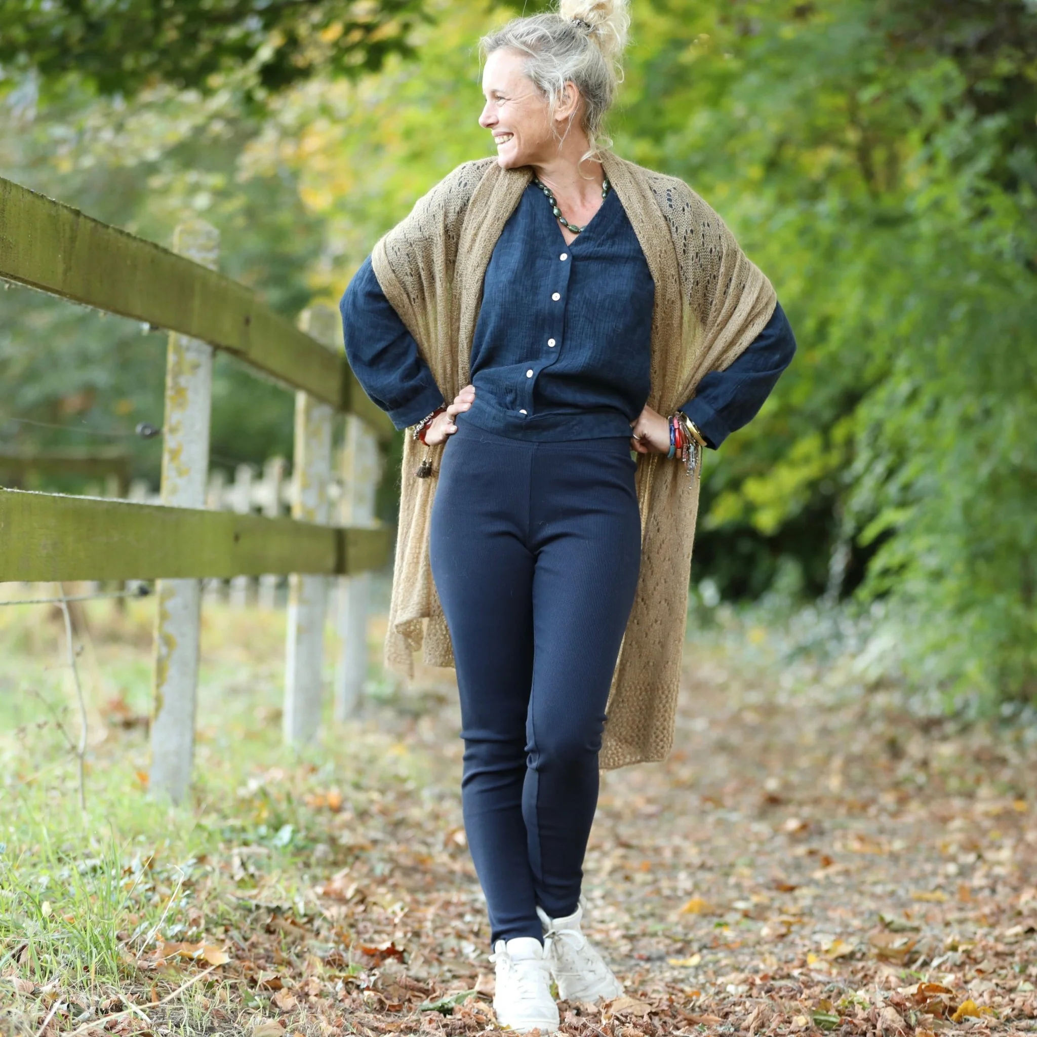 Legging Léni - en maille côtelé marine - Image 7