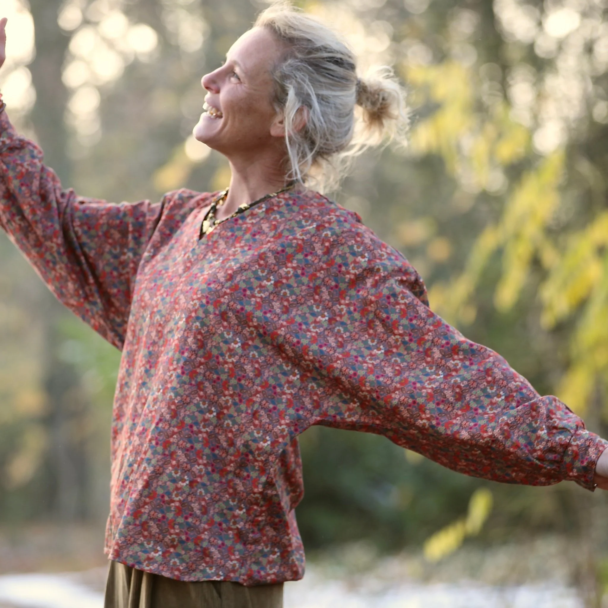 Blouse  Mina – Fleurs de Bohème - Image 5